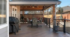 7 Questions to Ask Before Hiring a Deck Railing Company